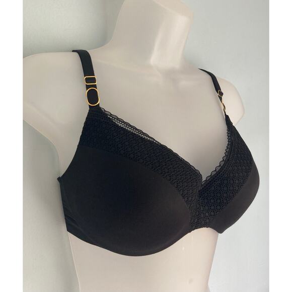 Victoria's Secret Bra Incredible Lined Demi 34D Black NWOT - Picture 2 of 10